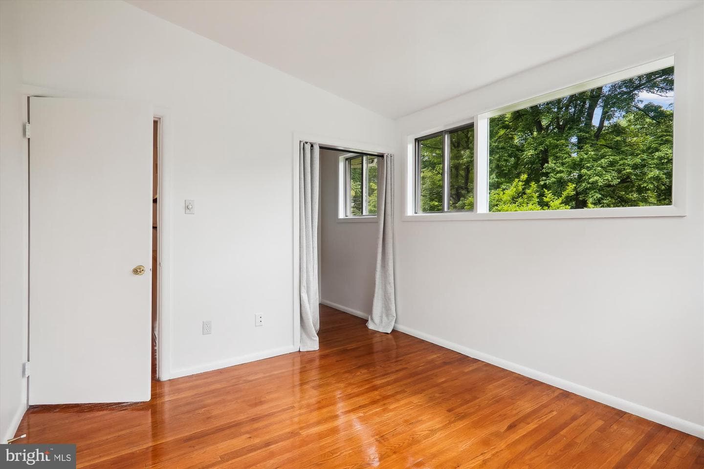 3920 Denfeld Court photo 31