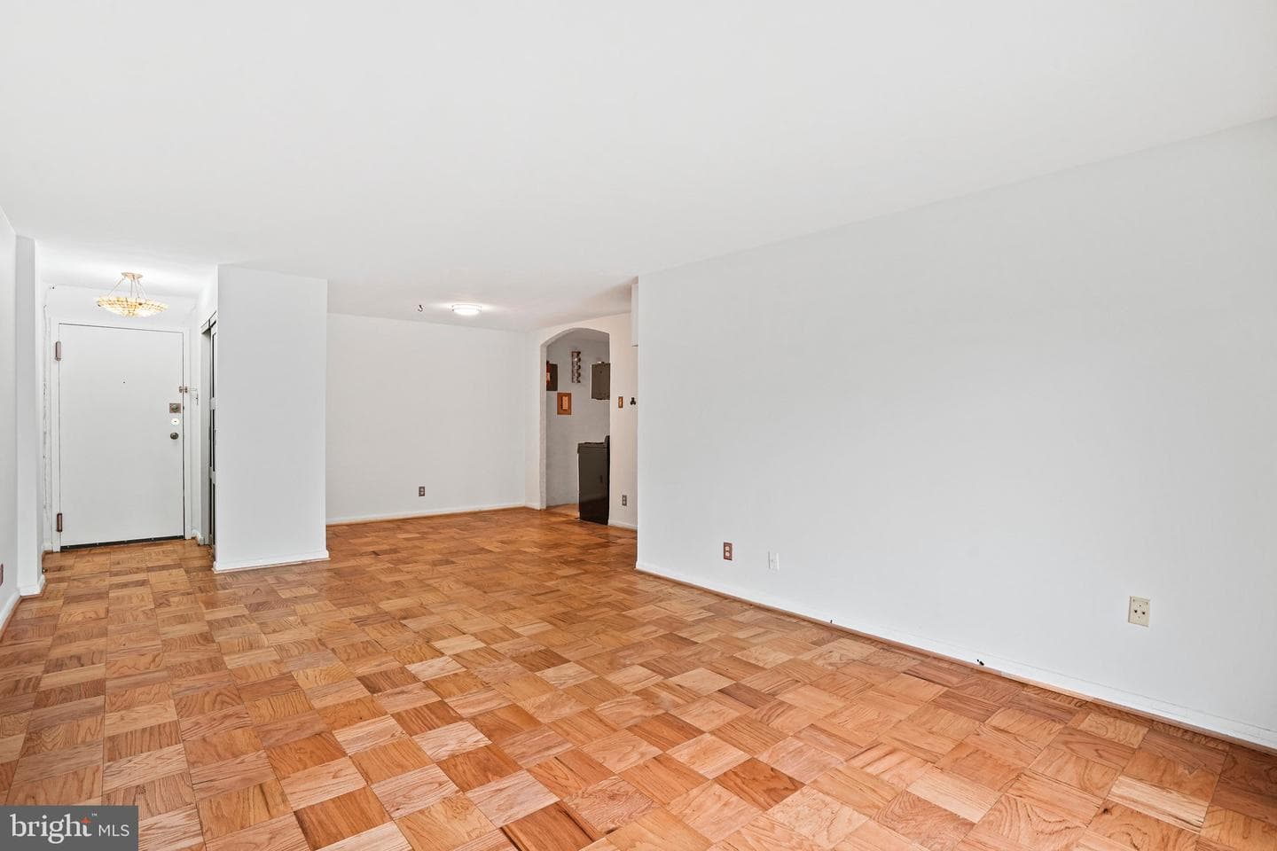 575 Thayer Avenue #404 photo 9