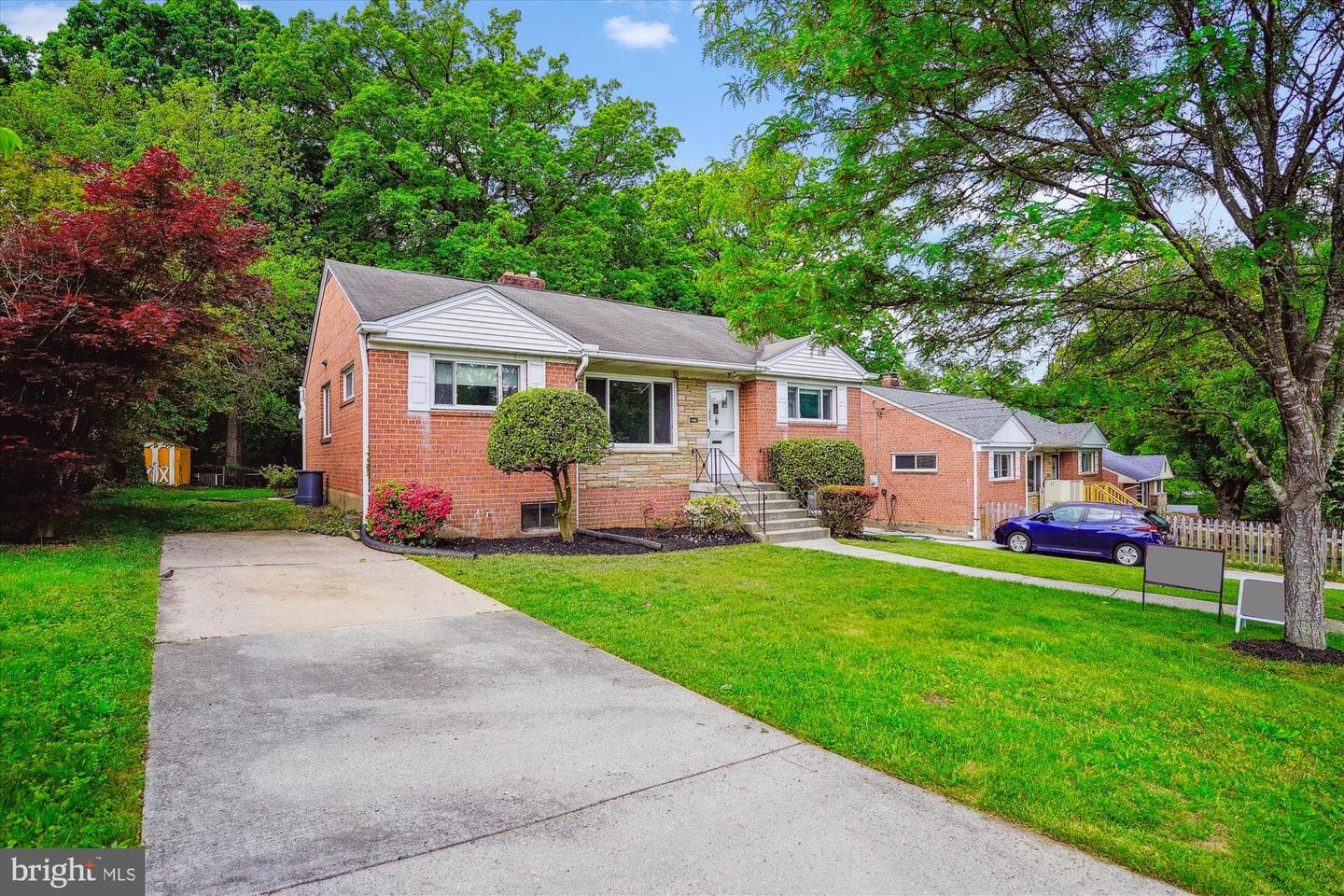 7902 Glenside Drive photo 2