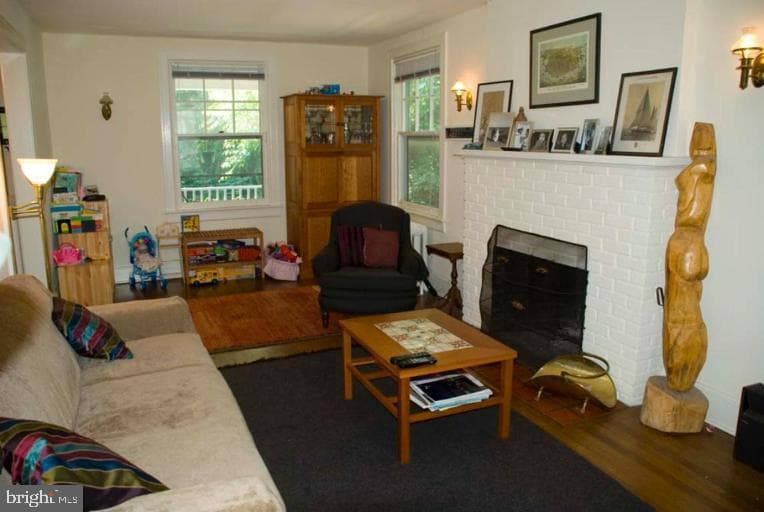 4427 Bradley Lane photo 3