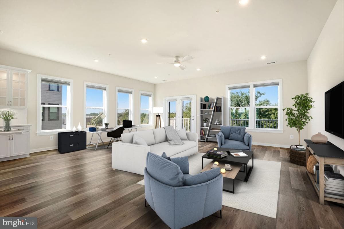 16304 Connors Way #22 photo 5