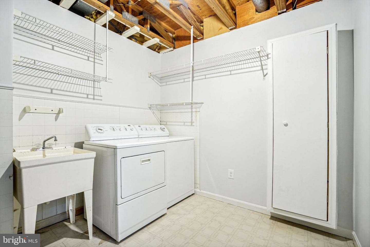 529 Coral Reef Drive photo 37