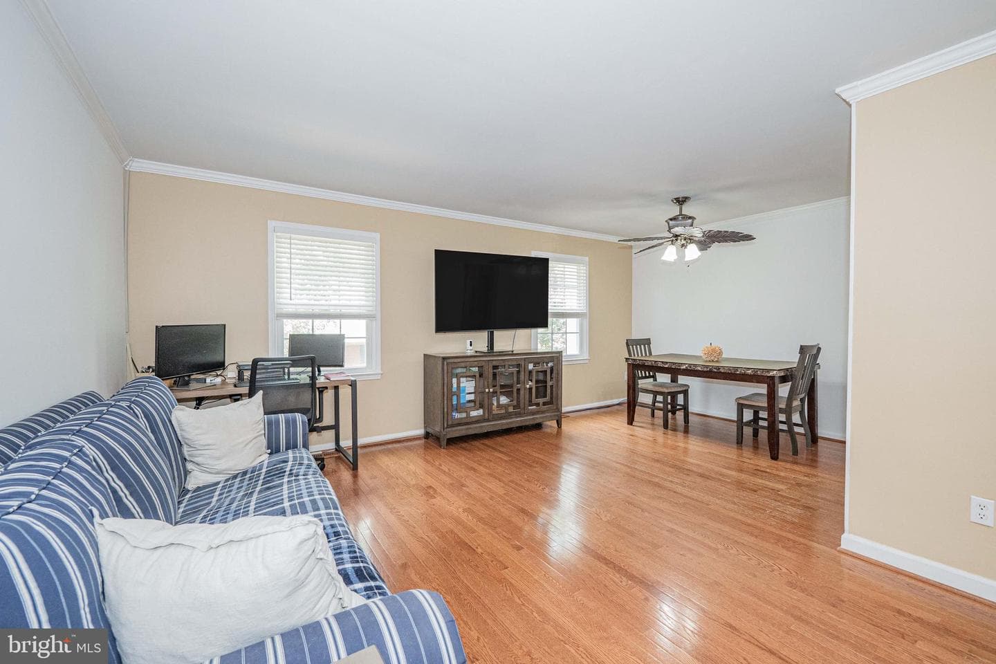35 Longmeadow Drive photo 9