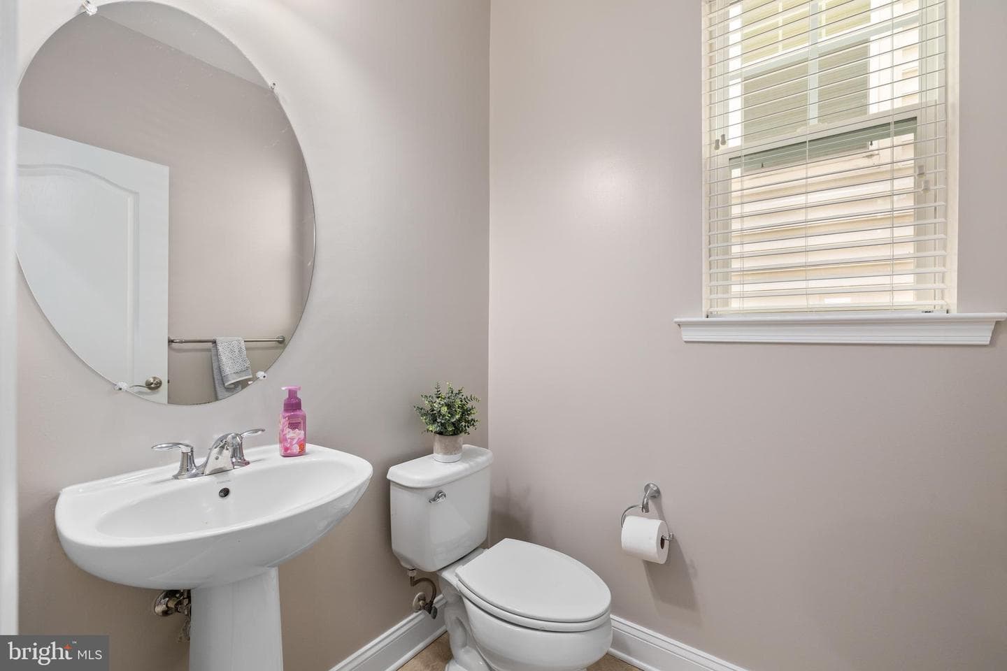 22767 Sweetspire Drive photo 29
