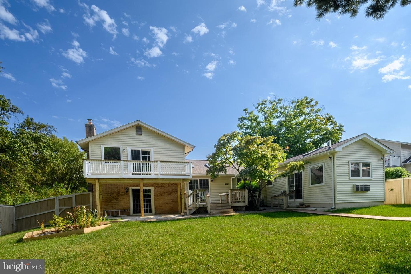 1704 Hopefield Road photo 55