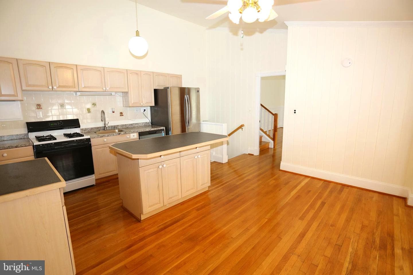 906 Tracy Drive photo 12