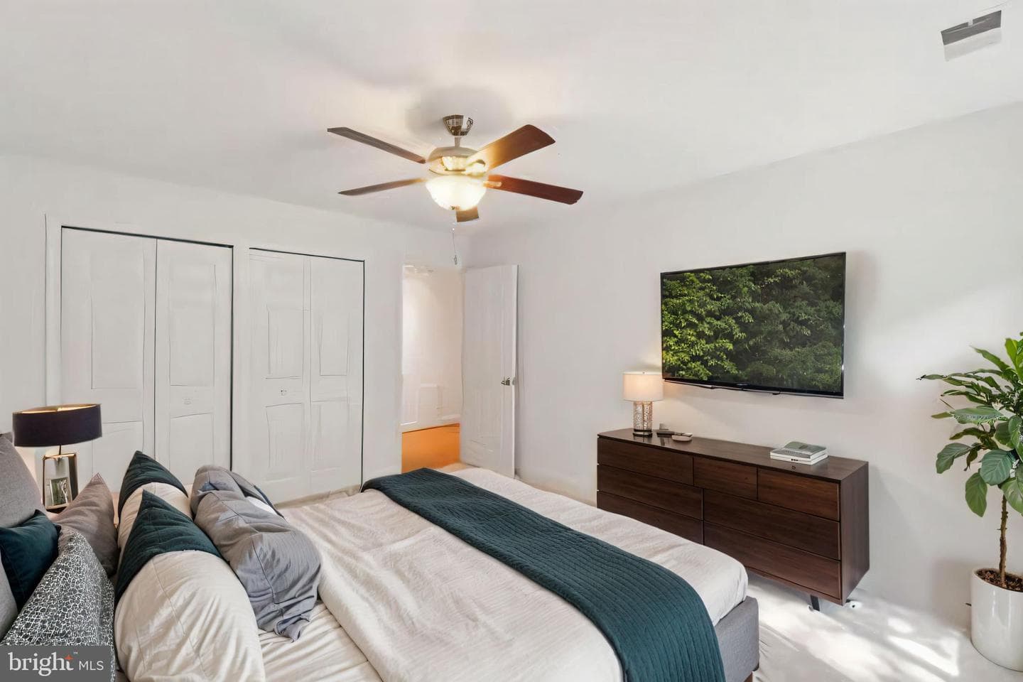5809 Edson Lane #t3 photo 11