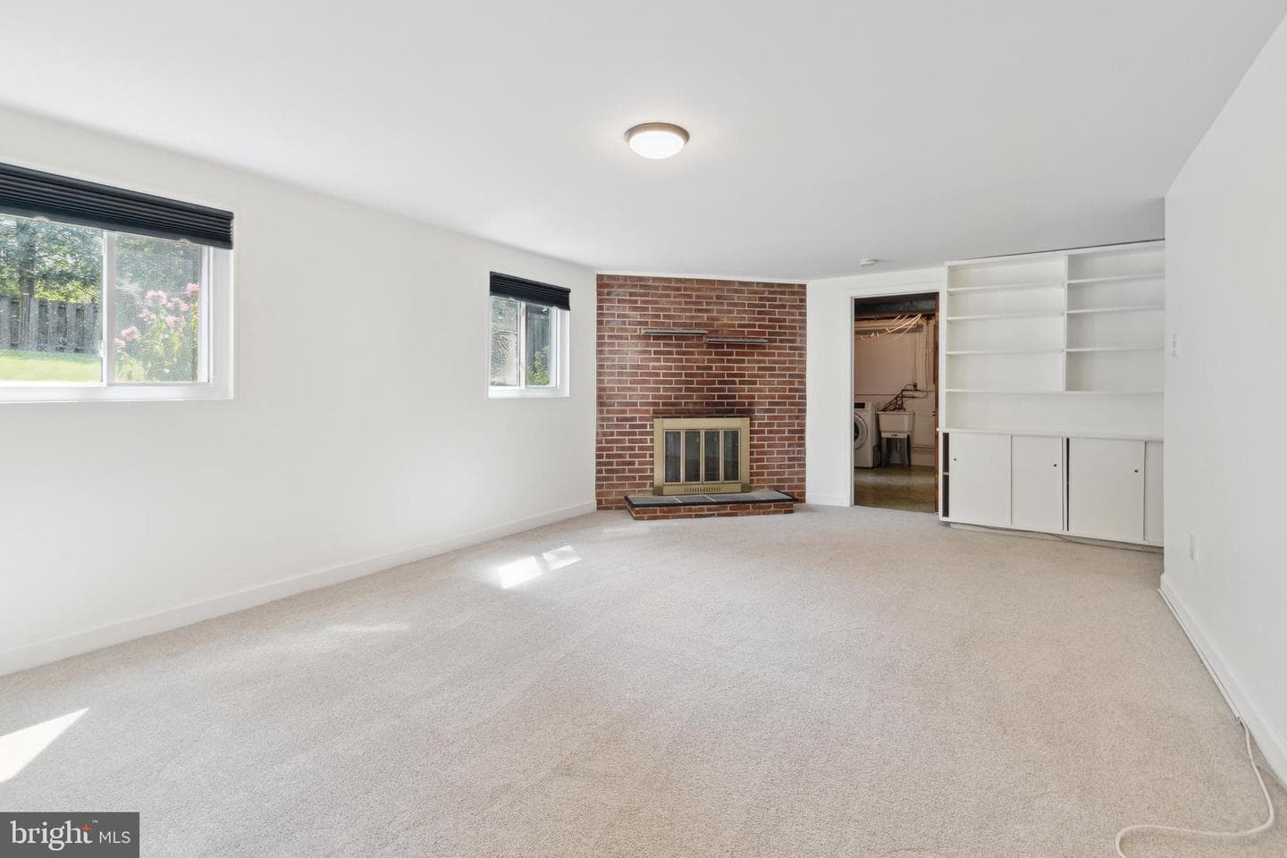 10117 Renfrew Road photo 18