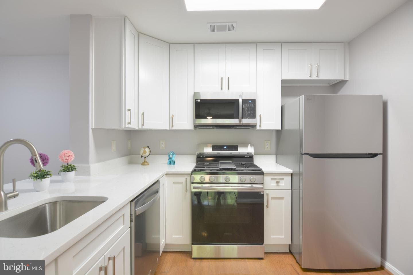 13201 Astoria Hill Court #j photo 15