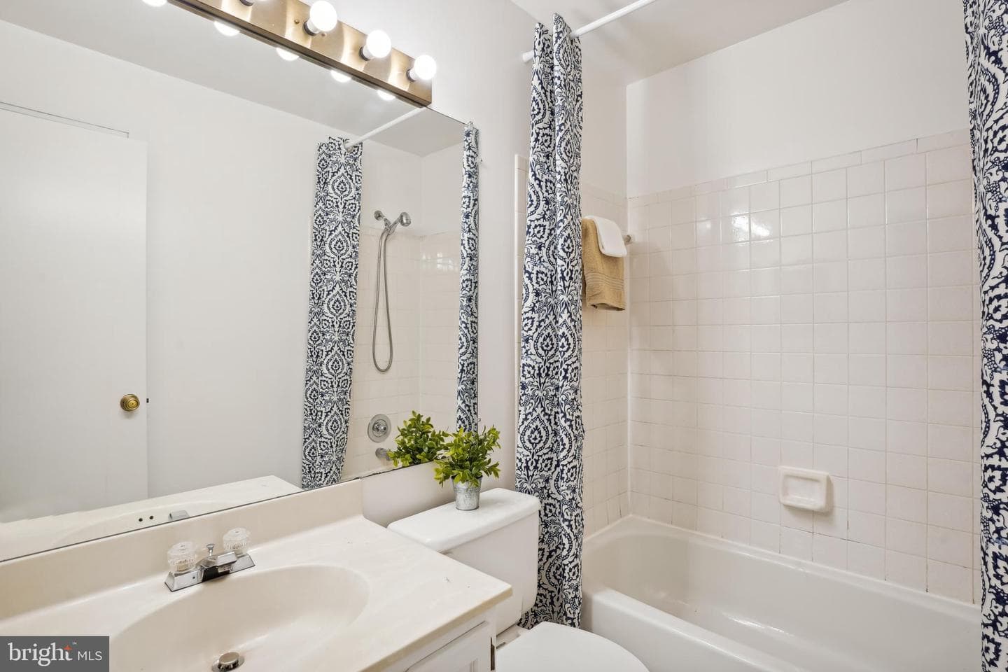 2982 Schubert Drive #16 photo 21