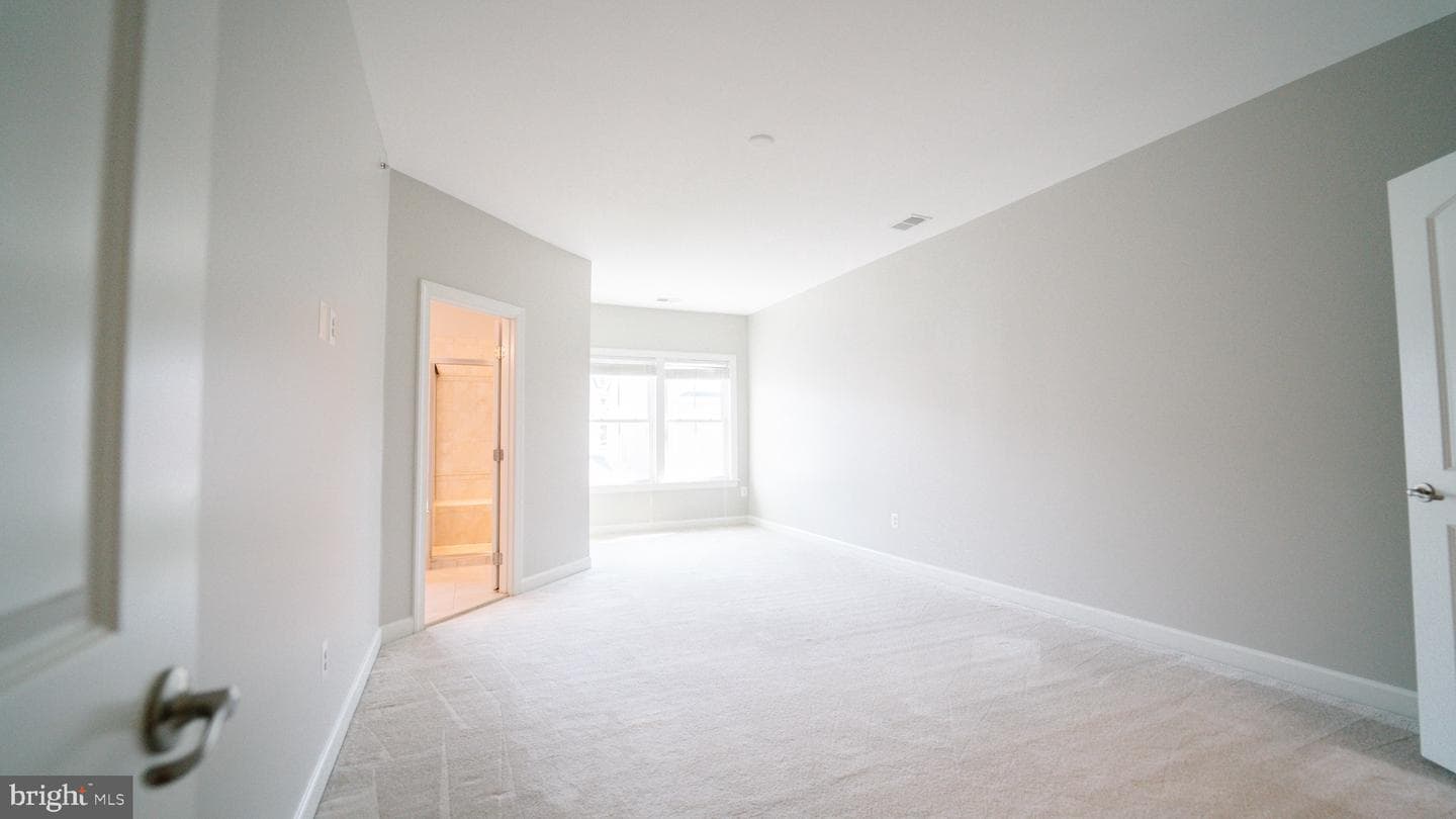 412 Hackberry Place photo 20