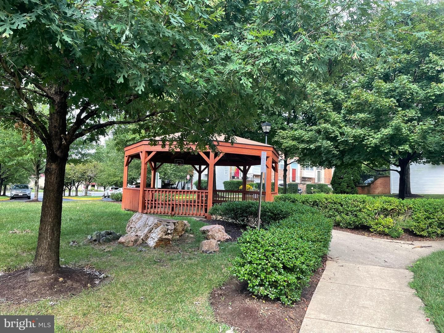 18614 Carriage Walk Circle photo 37