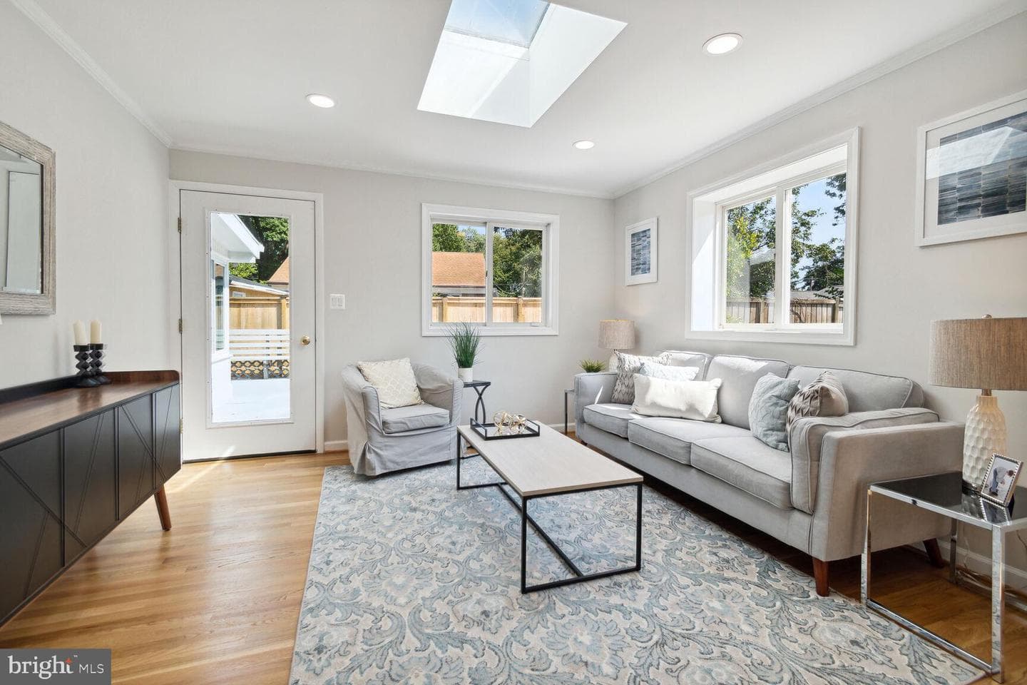 10109 Quinby Street photo 8