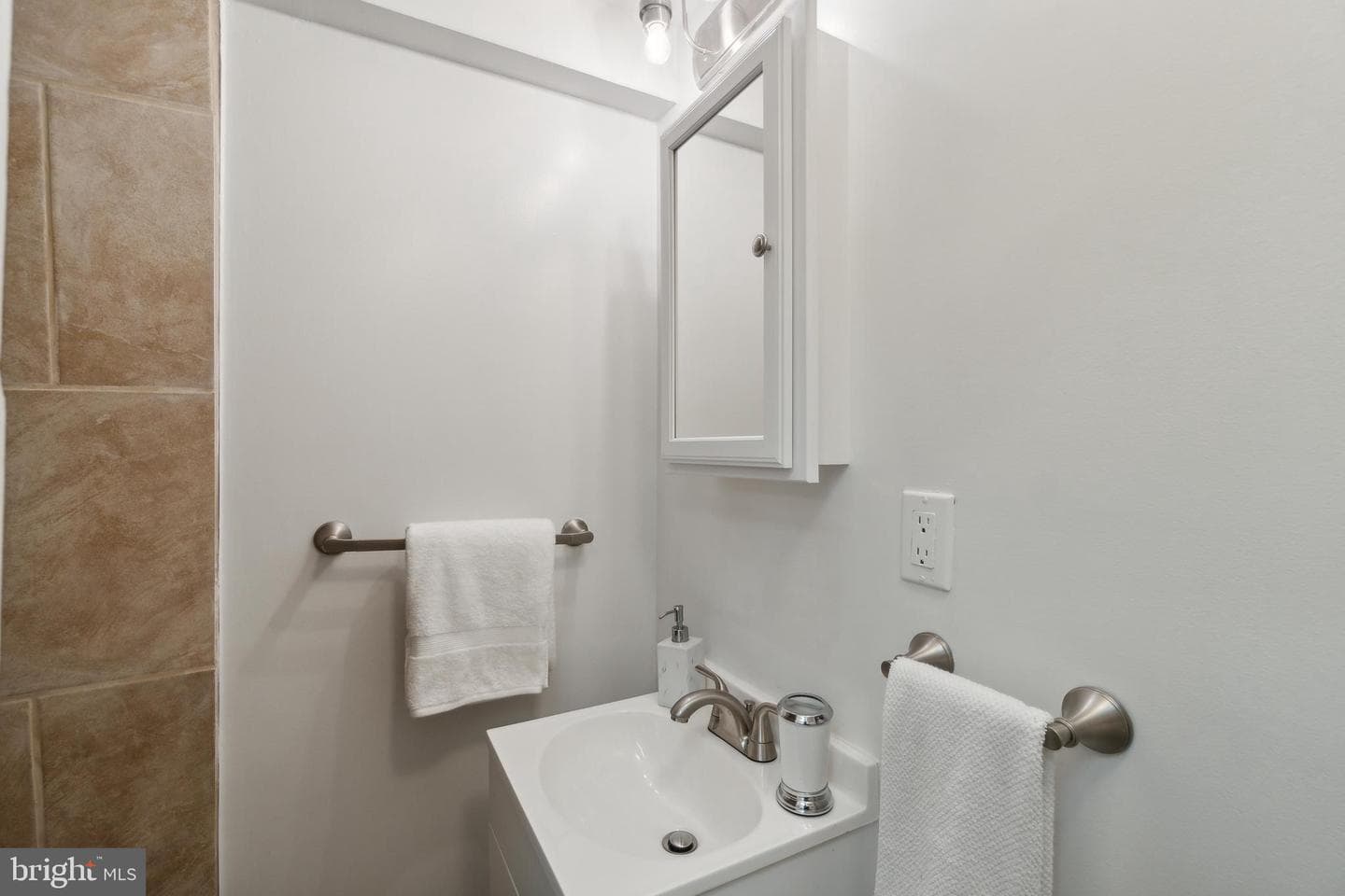15224 Apricot Lane photo 21