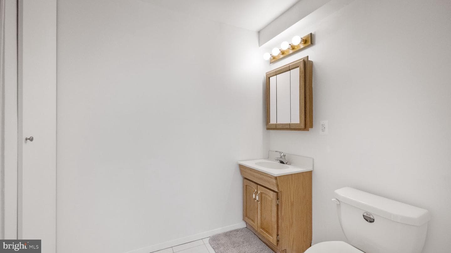24028 Glade Valley Terrace photo 27