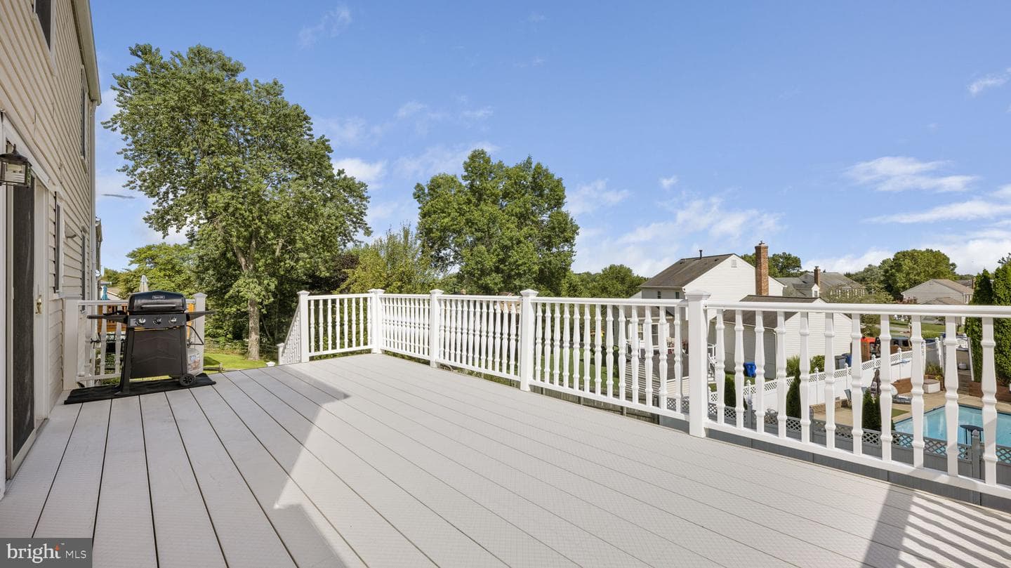 24028 Glade Valley Terrace photo 6