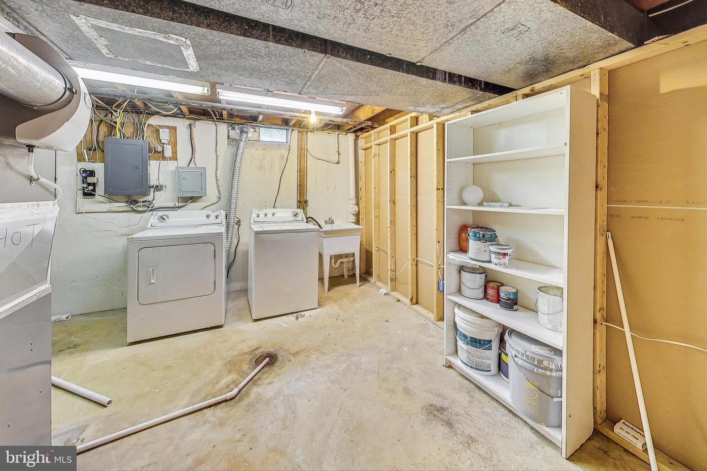 11017 Gainsborough Road photo 42