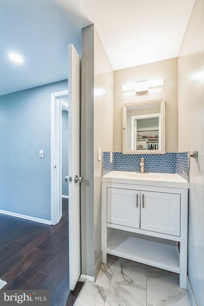 18131 Chalet Drive #24-302 photo 18