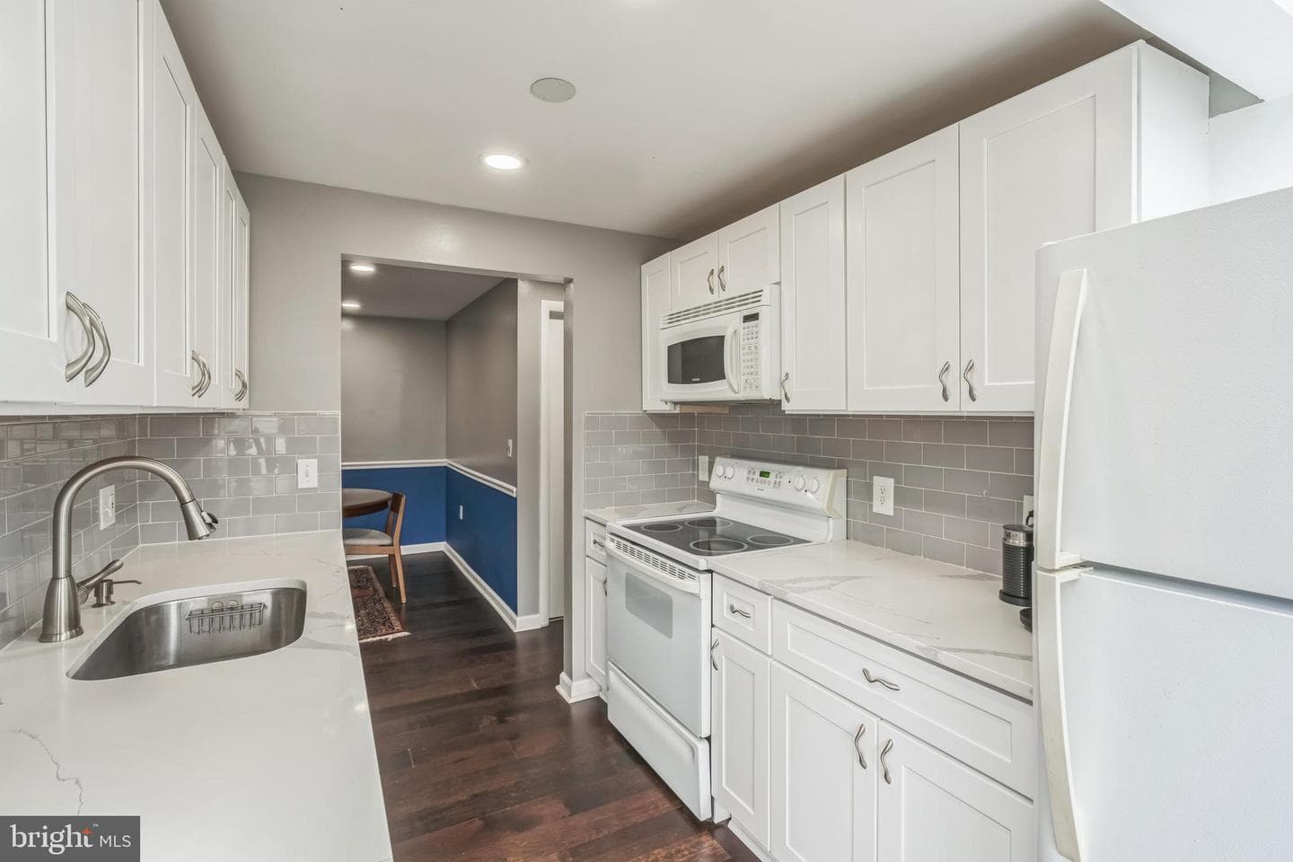 18131 Chalet Drive #24-302 photo 6