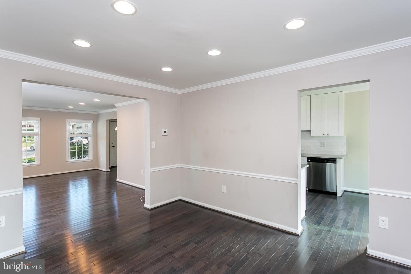 509 Whitcliff Court photo 11