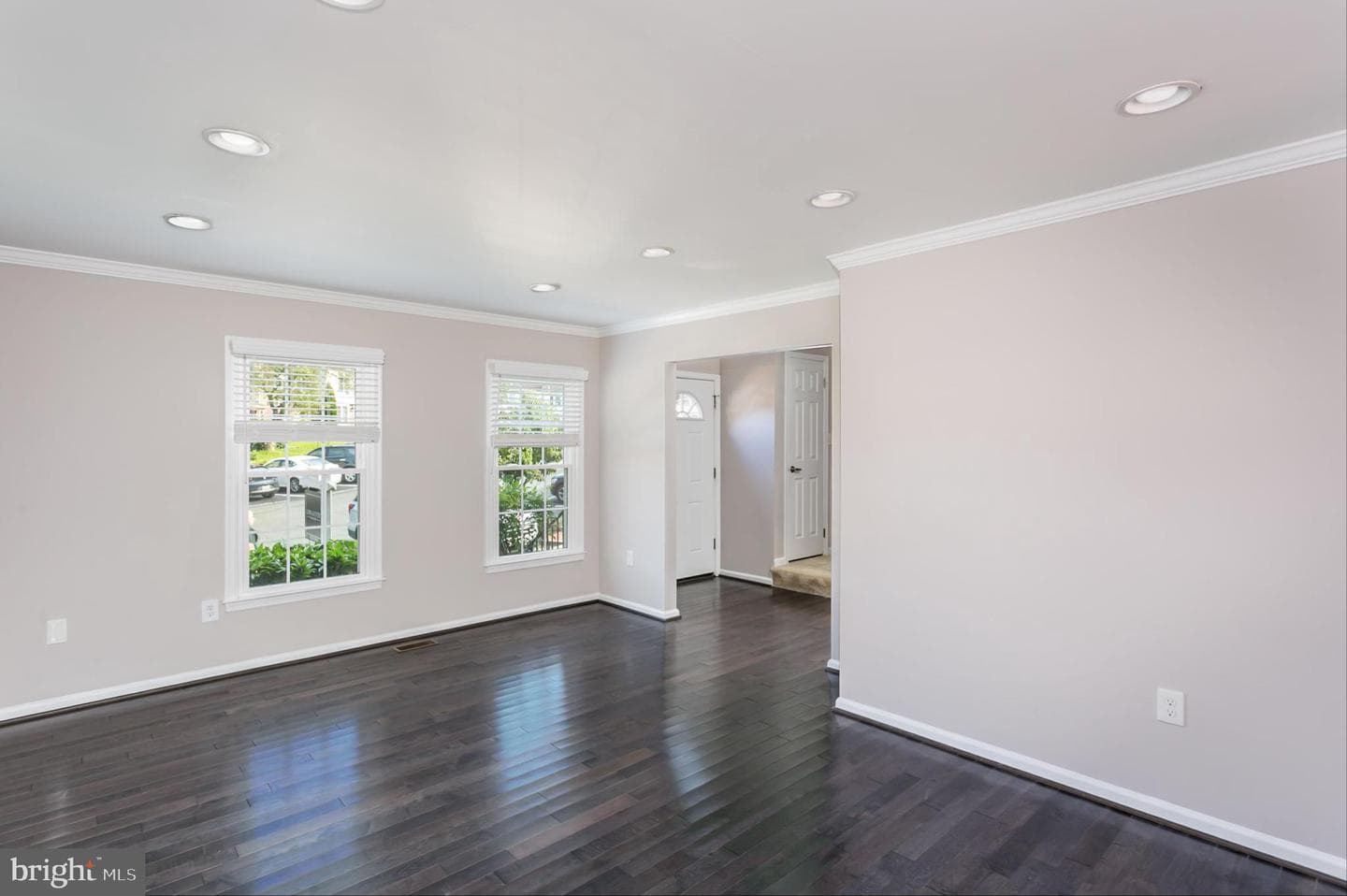 509 Whitcliff Court photo 9