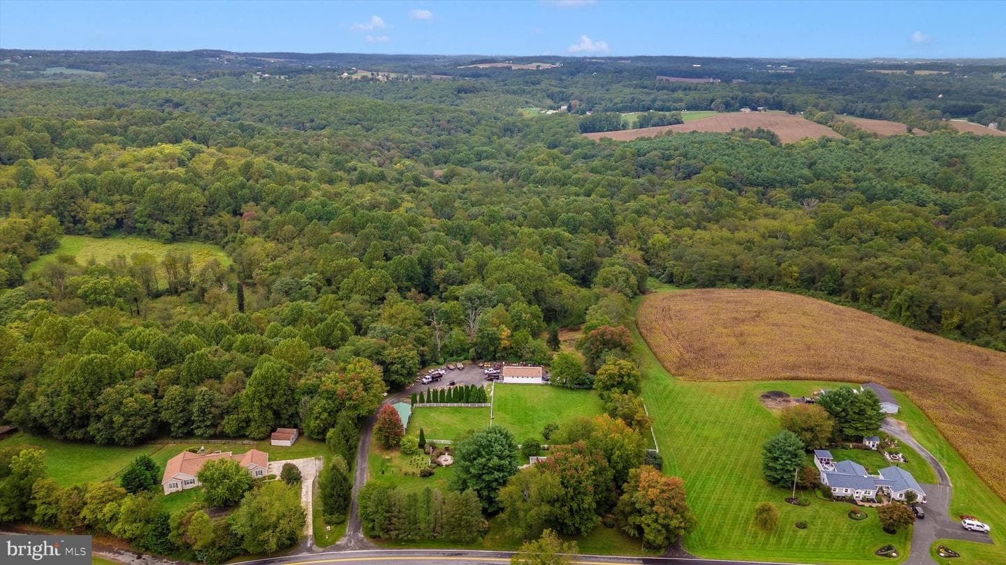 6935 Annapolis Rock Road photo 3