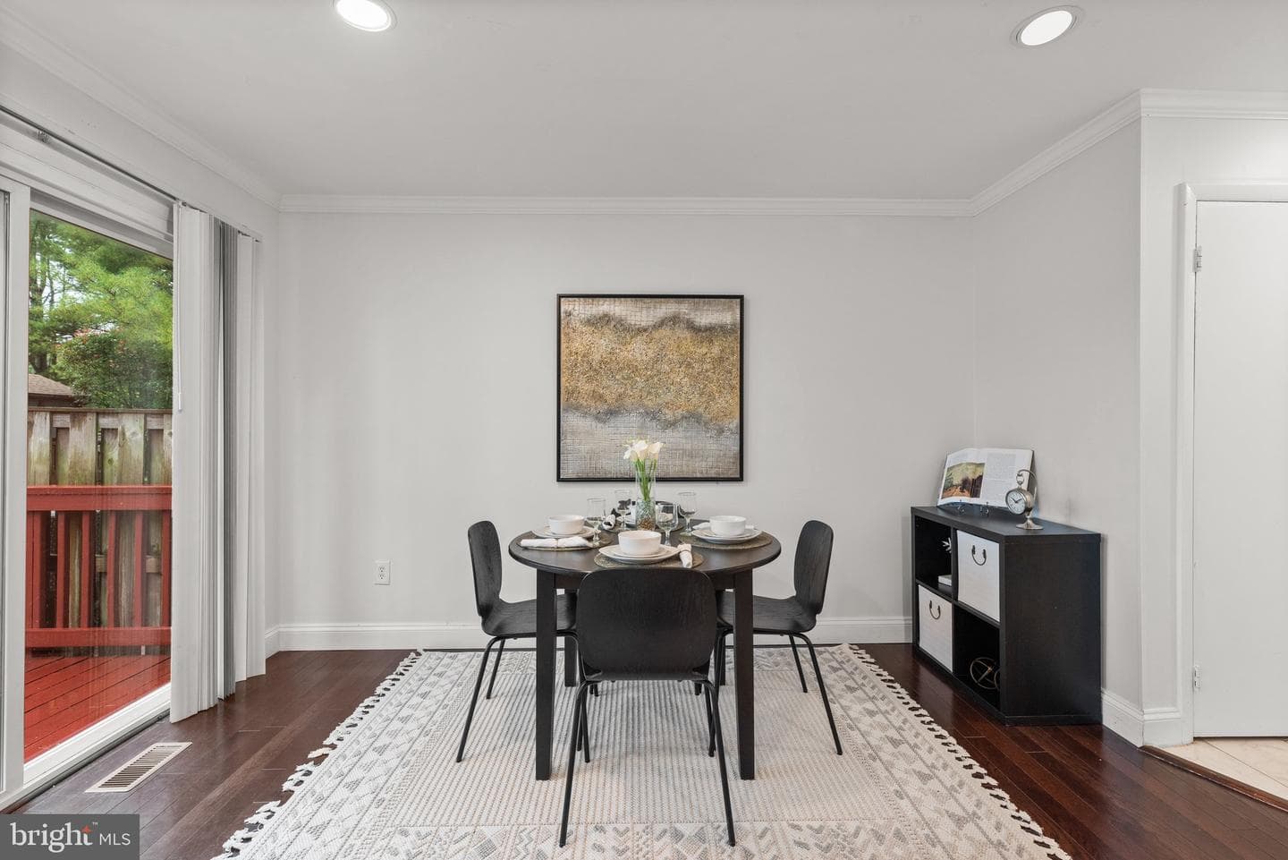 2725 Fairdale Terrace photo 4
