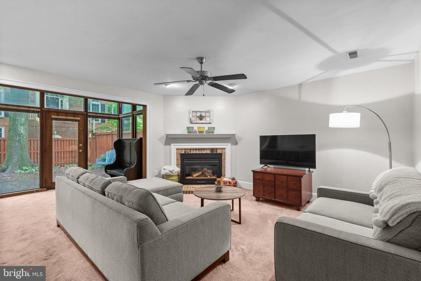 9958 Foxborough Circle photo 33