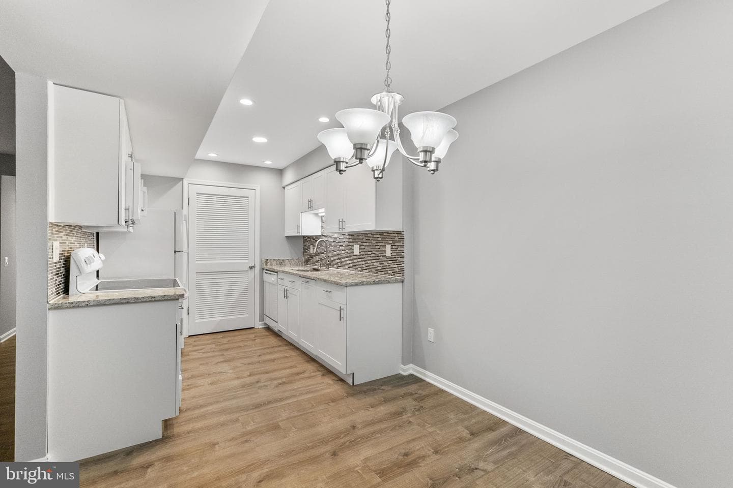 20216 Shipley Terrace #8-B-101 photo 17