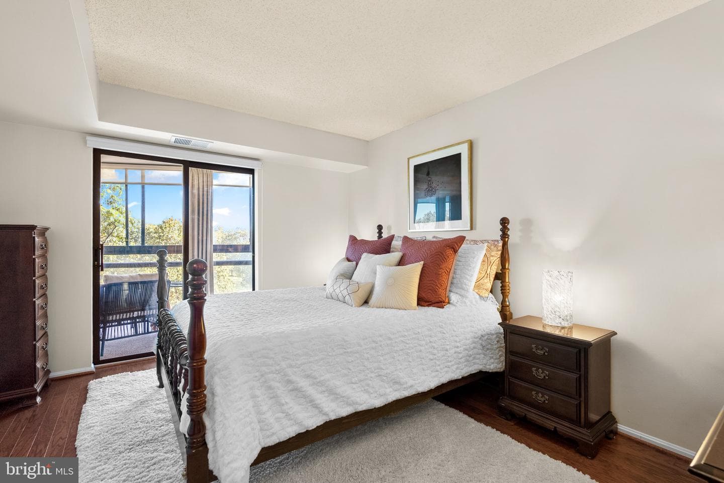15107 Interlachen Drive #818 photo 25