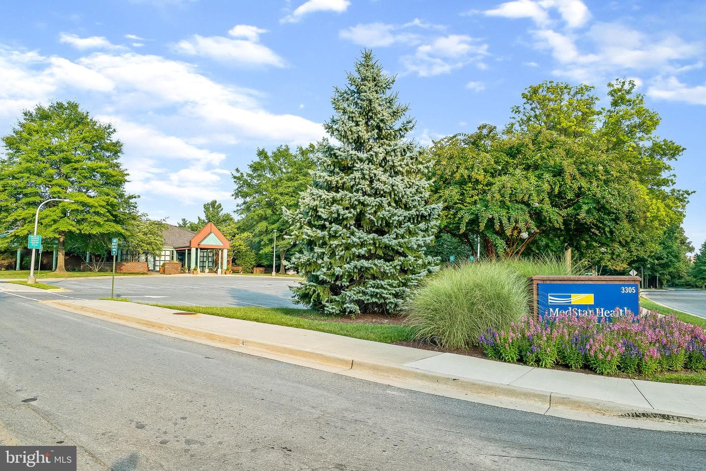 15107 Interlachen Drive #818 photo 50