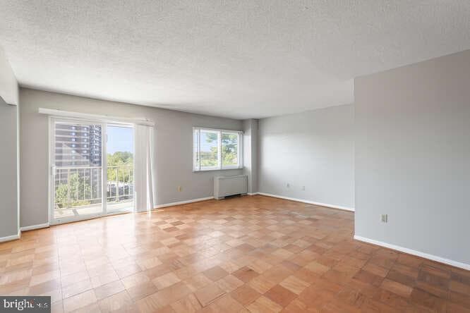 1121 University Boulevard W #613-B photo 3