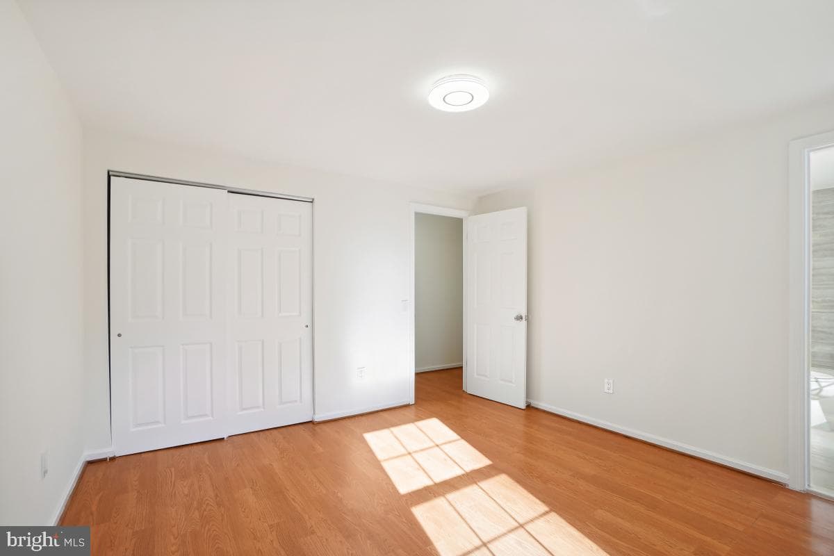 1831 Featherwood Street photo 16