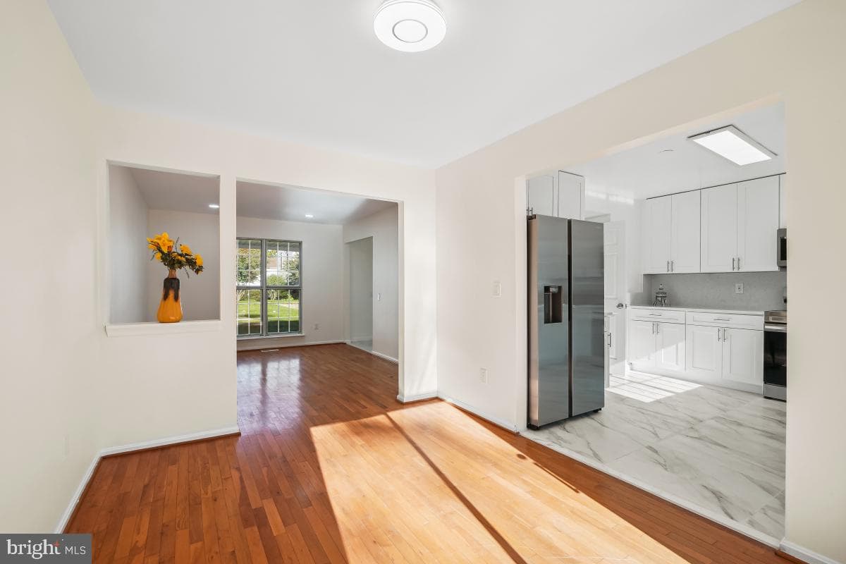 1831 Featherwood Street photo 30