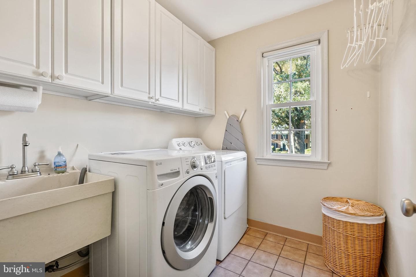 8225 Windsor View Terrace photo 15