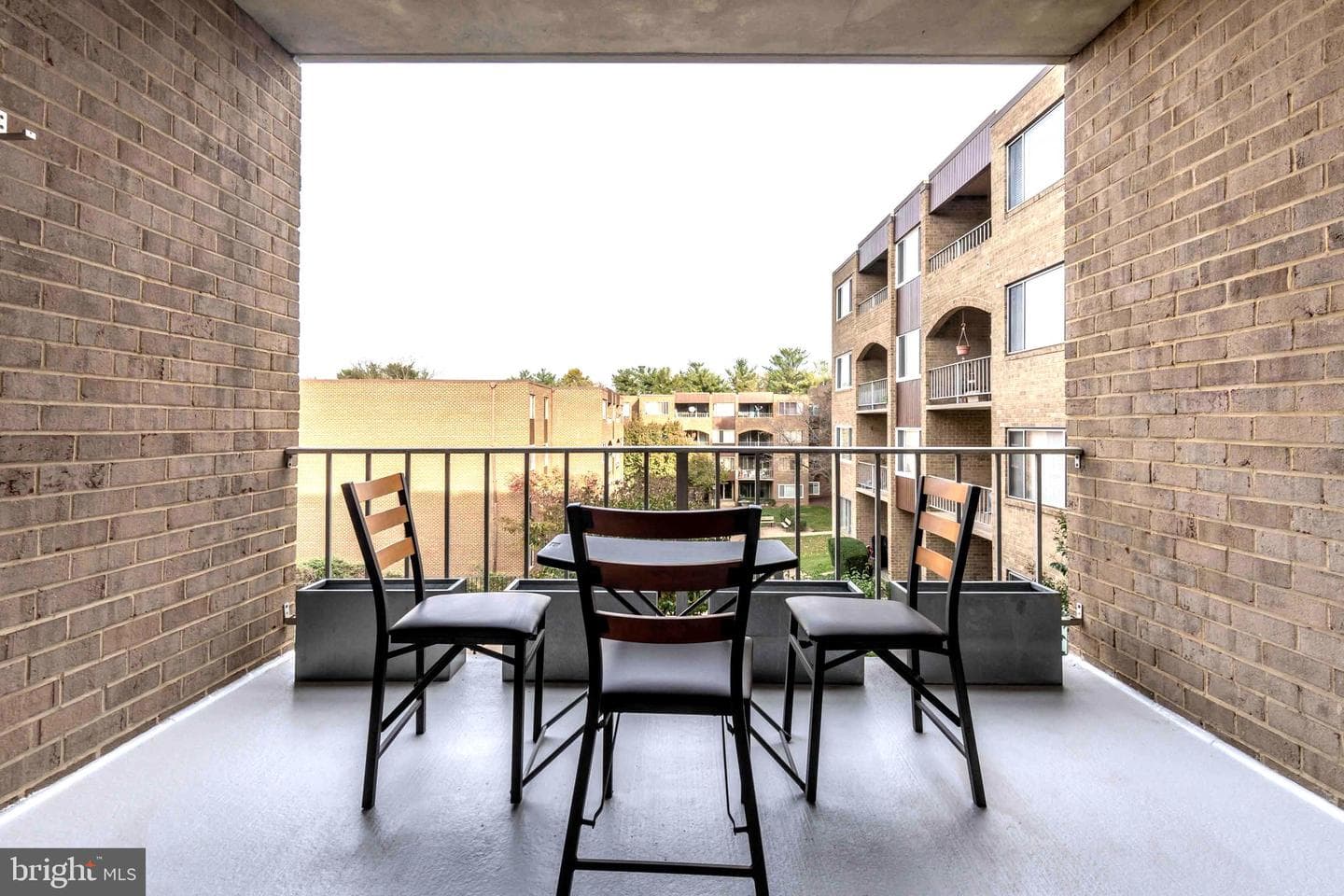 412 Girard Street #103 photo 30