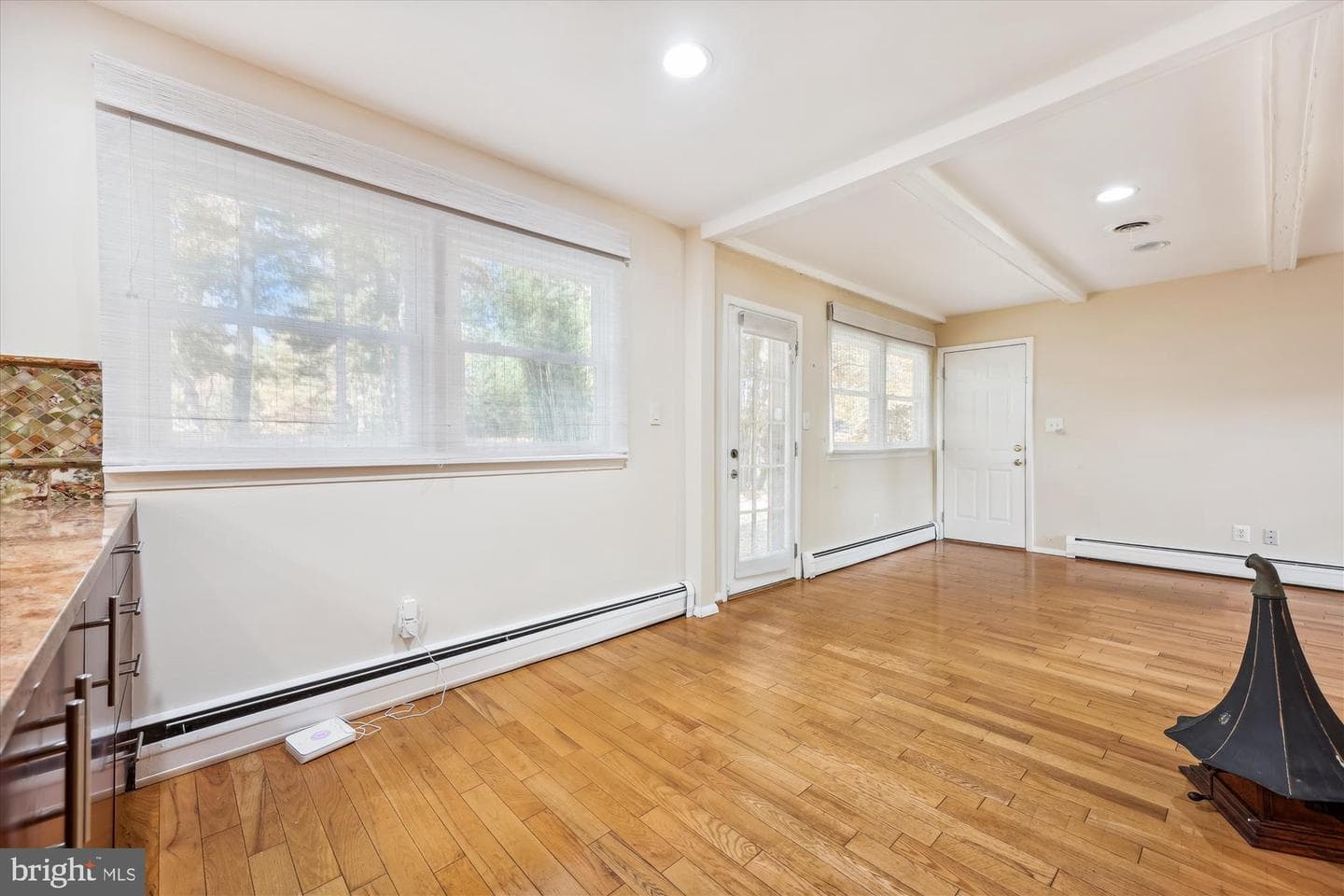 9005 Marseille Drive photo 14