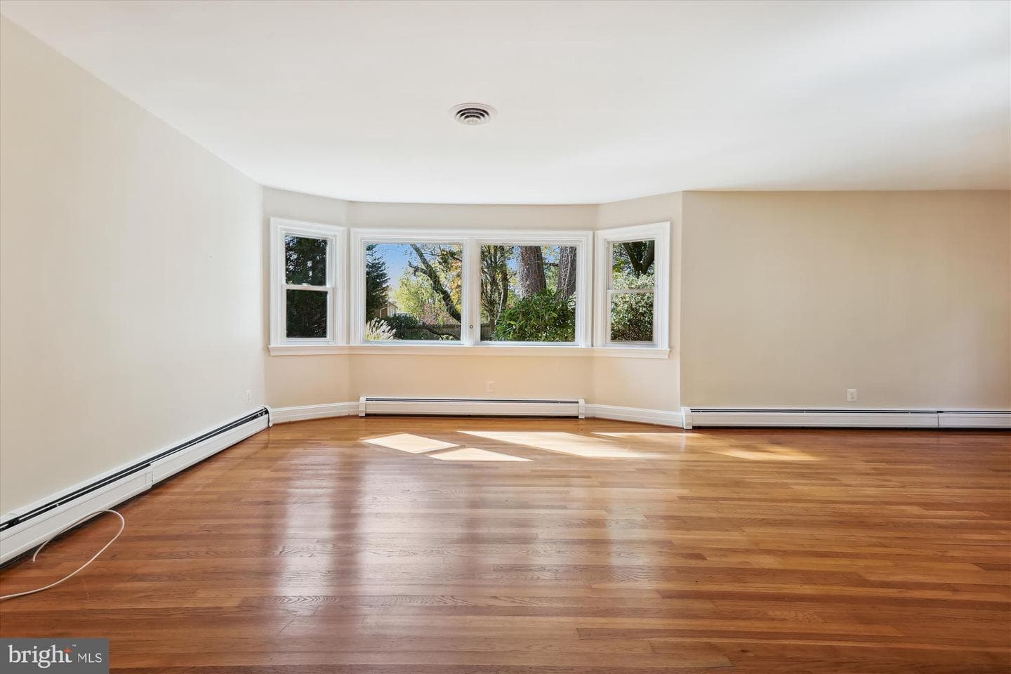 9005 Marseille Drive photo 27