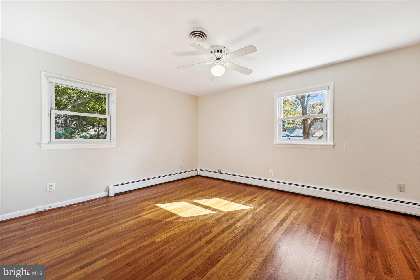 9005 Marseille Drive photo 31