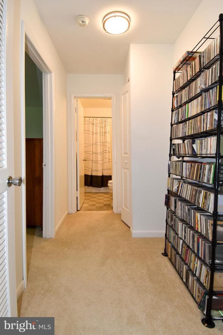 10613 Weymouth Street #201 photo 10