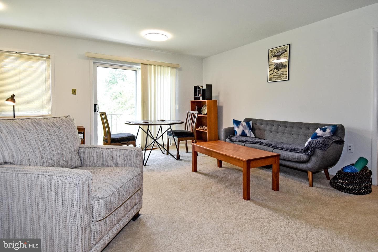10613 Weymouth Street #201 photo 12