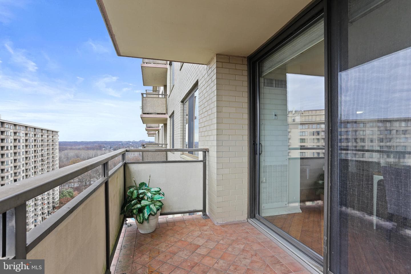 5225 Pooks Hill Road #1609s photo 9