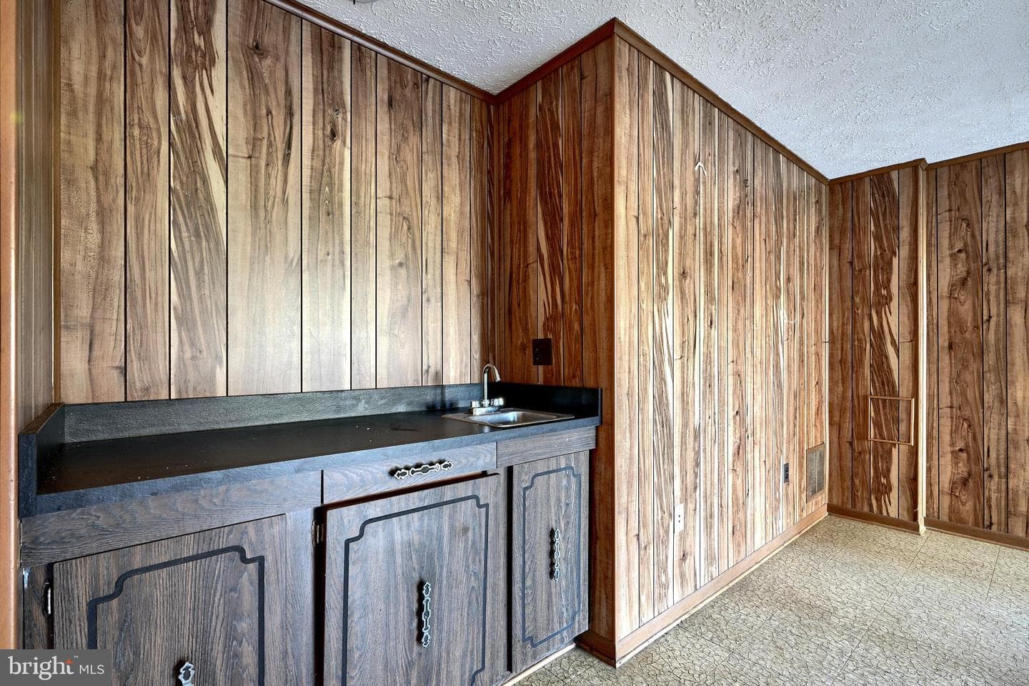 6779 Surreywood Lane photo 29