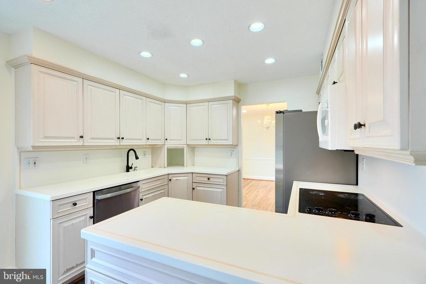 15125 Manor Lake Drive photo 20