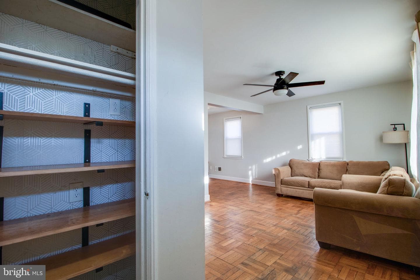 1109 Carson Street photo 12