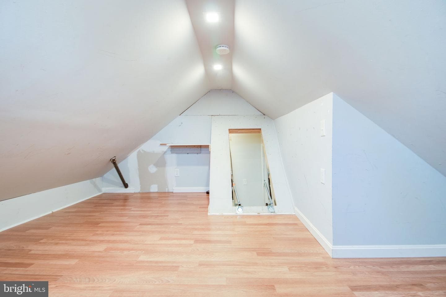 1109 Carson Street photo 13