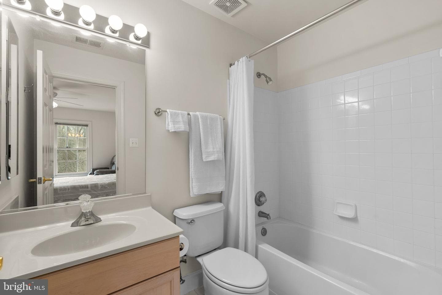 10428 Windsor View Drive photo 26