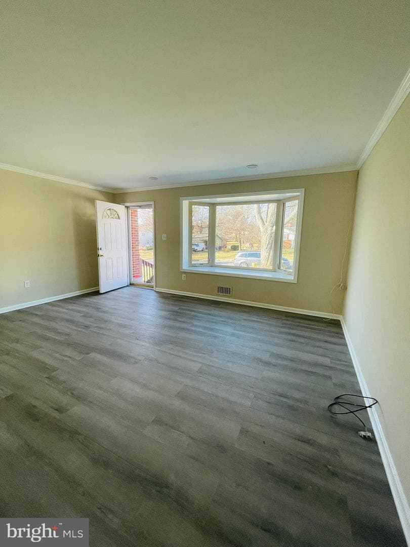 207 Oakton Road photo 12