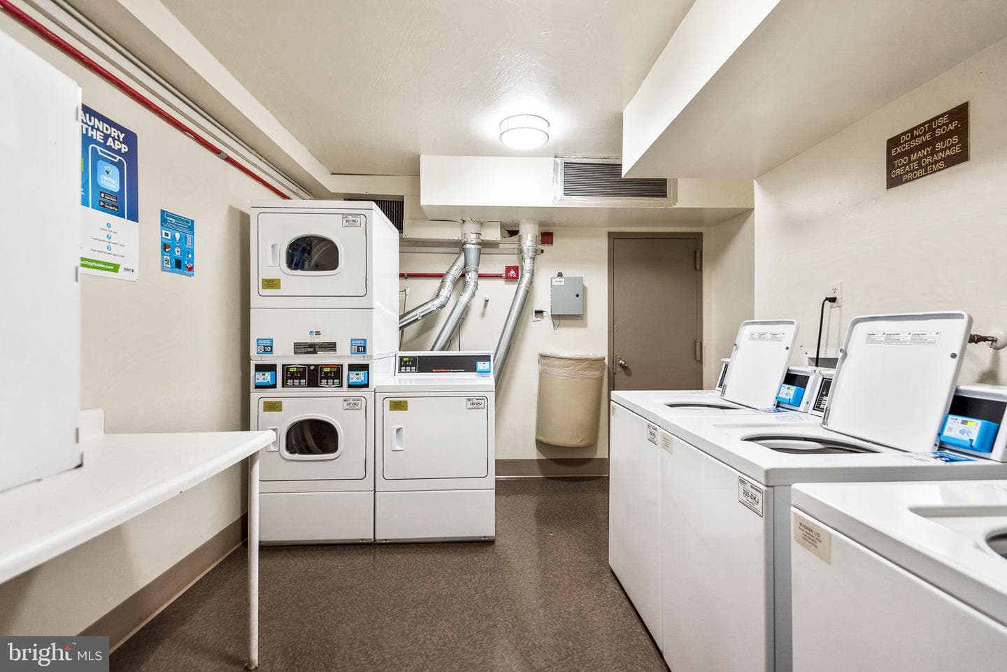 5225 Pooks Hill Road #1004s photo 34