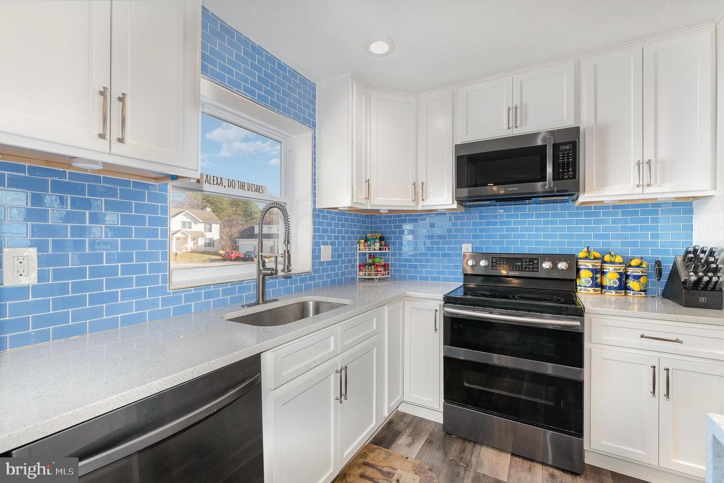 15017 Saddle Creek Drive photo 5